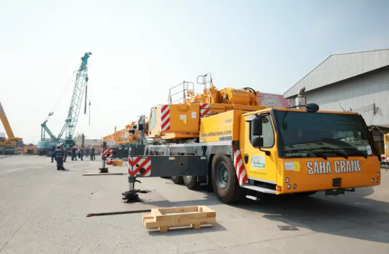 สหเครน รับมอบรถเครน LIEBHERR รุ่น LTM230-5.1